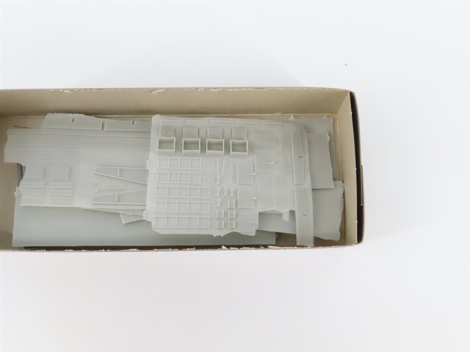 HO Scale Westerfield Golden Age Line Kit 6001 URTC Bananas 40' Reefer