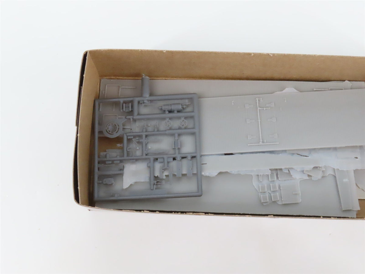 HO Scale Westerfield Golden Age Line Kit 6602 NWX North Western AC&amp;F 40&#39; Reefer