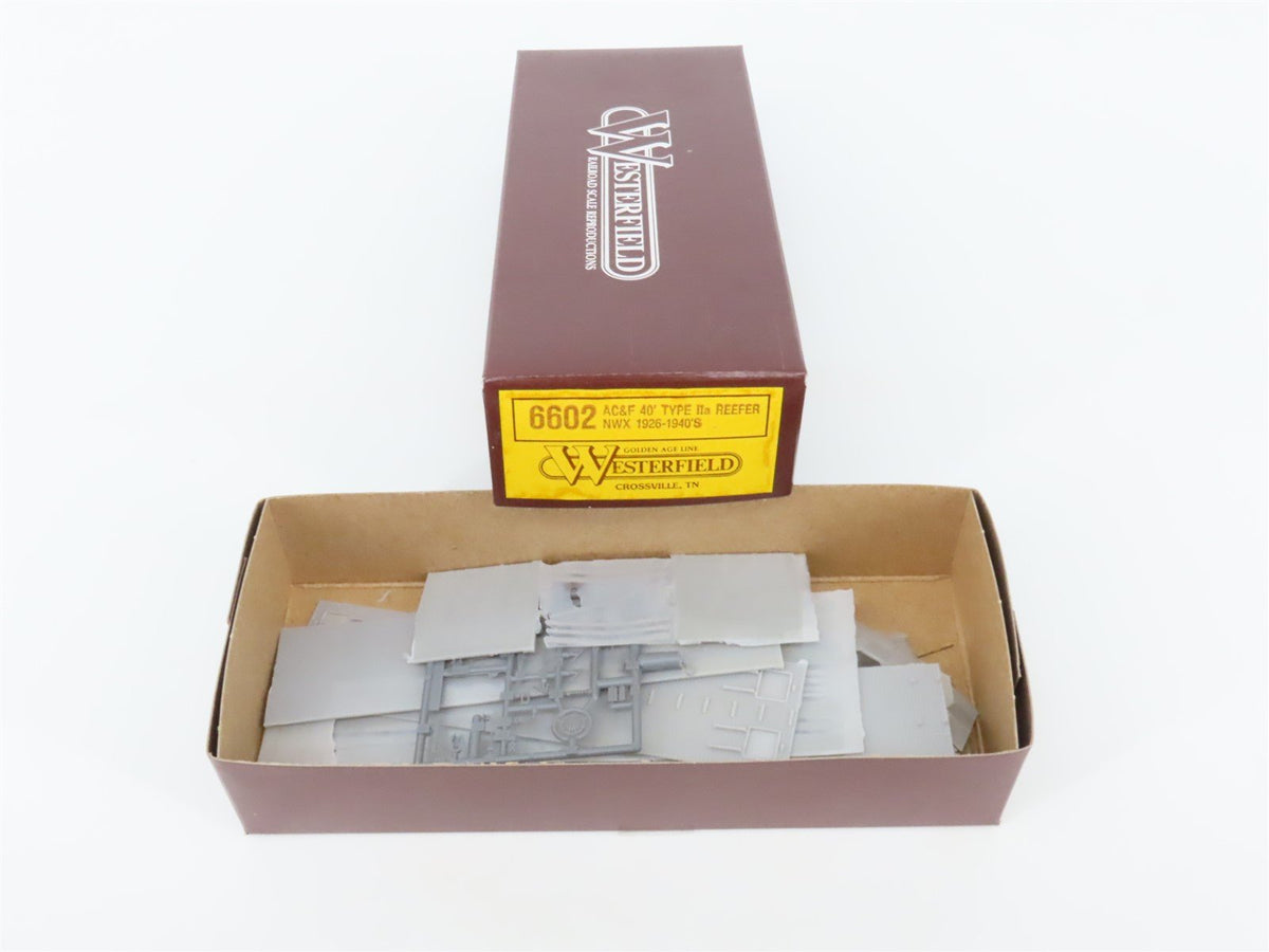 HO Scale Westerfield Golden Age Line Kit 6602 NWX North Western AC&amp;F 40&#39; Reefer