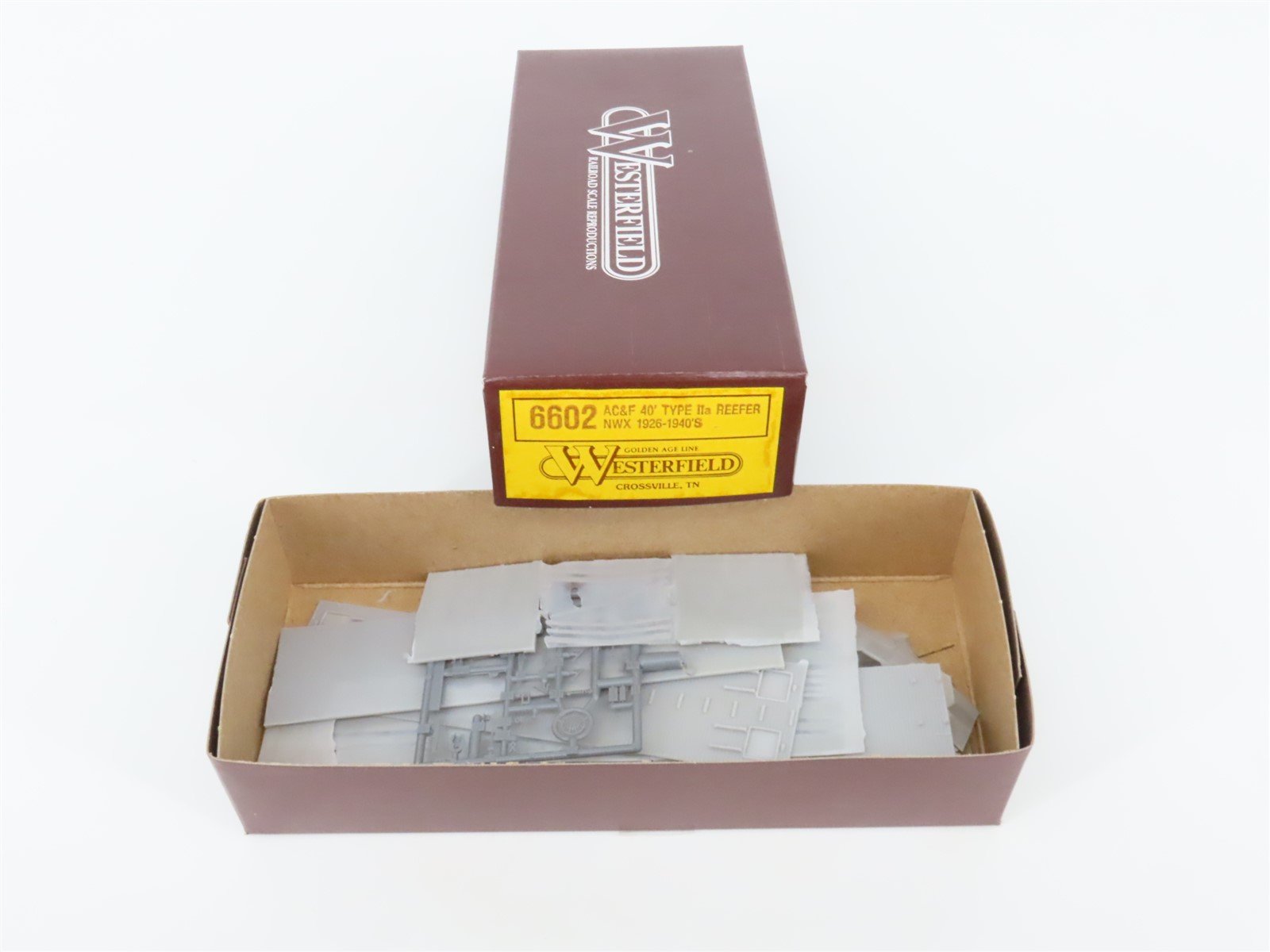 HO Scale Westerfield Golden Age Line Kit 6602 NWX North Western AC&F 40' Reefer