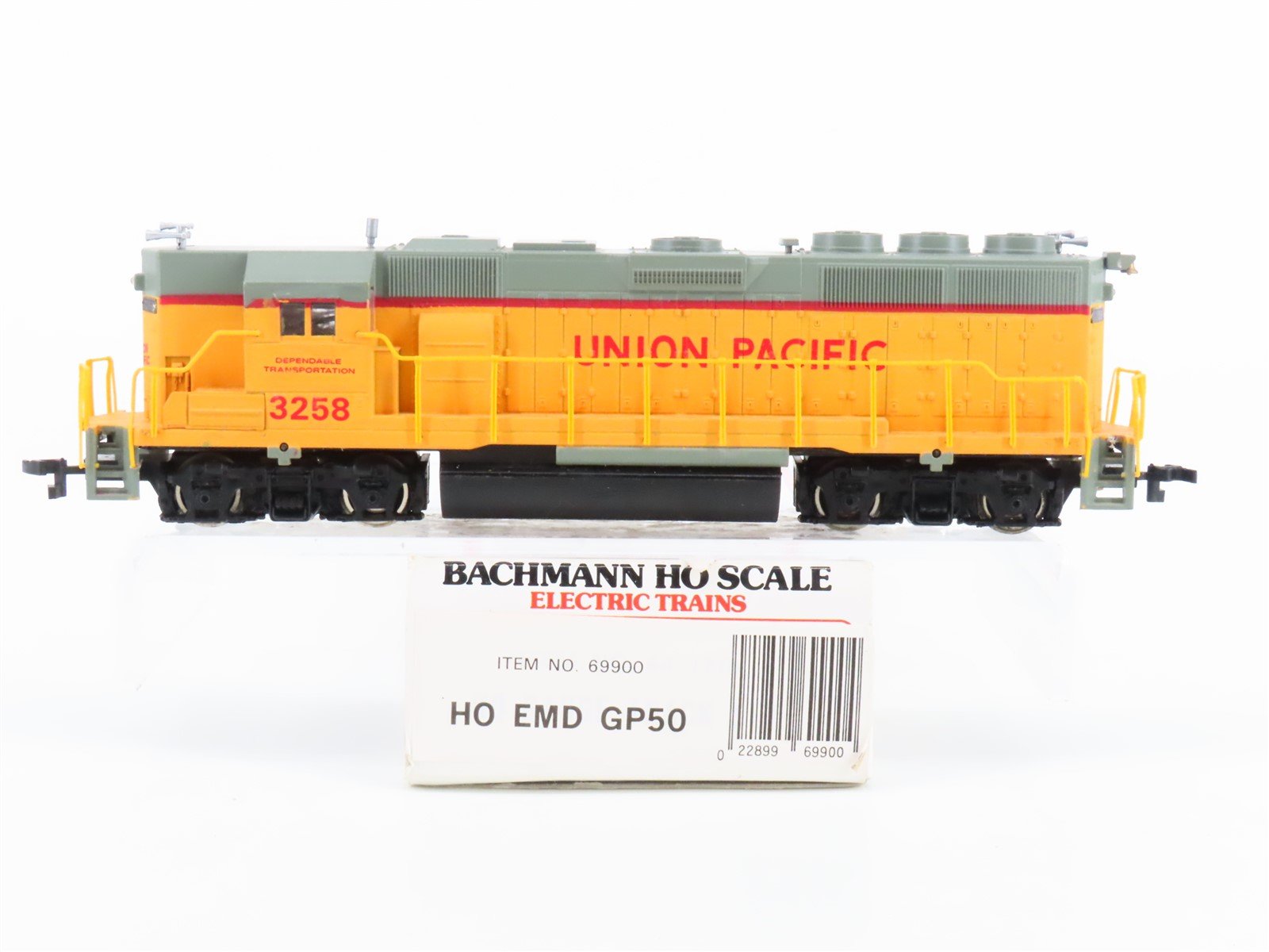 HO Scale Bachmann 69900 UP Union Pacific GP50 Diesel Locomotive #3258 Customized