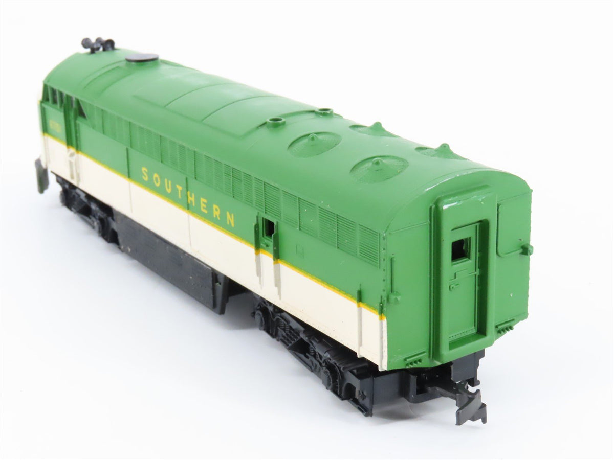 HO Scale AHM/Rivarossi 5024T Southern FM Diesel Locomotive #6701