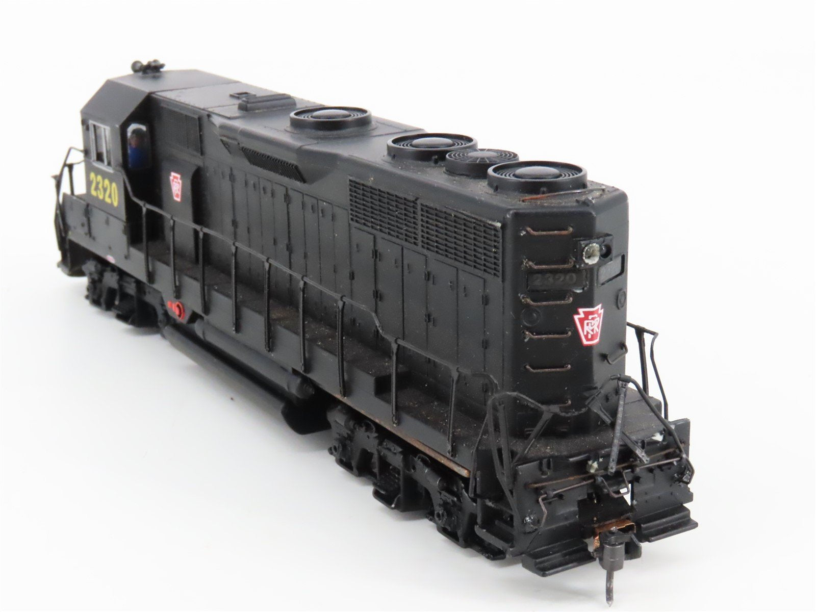 HO Scale Bachmann 11511 PRR Pennsylvania GP35 Diesel Locomotive #2320