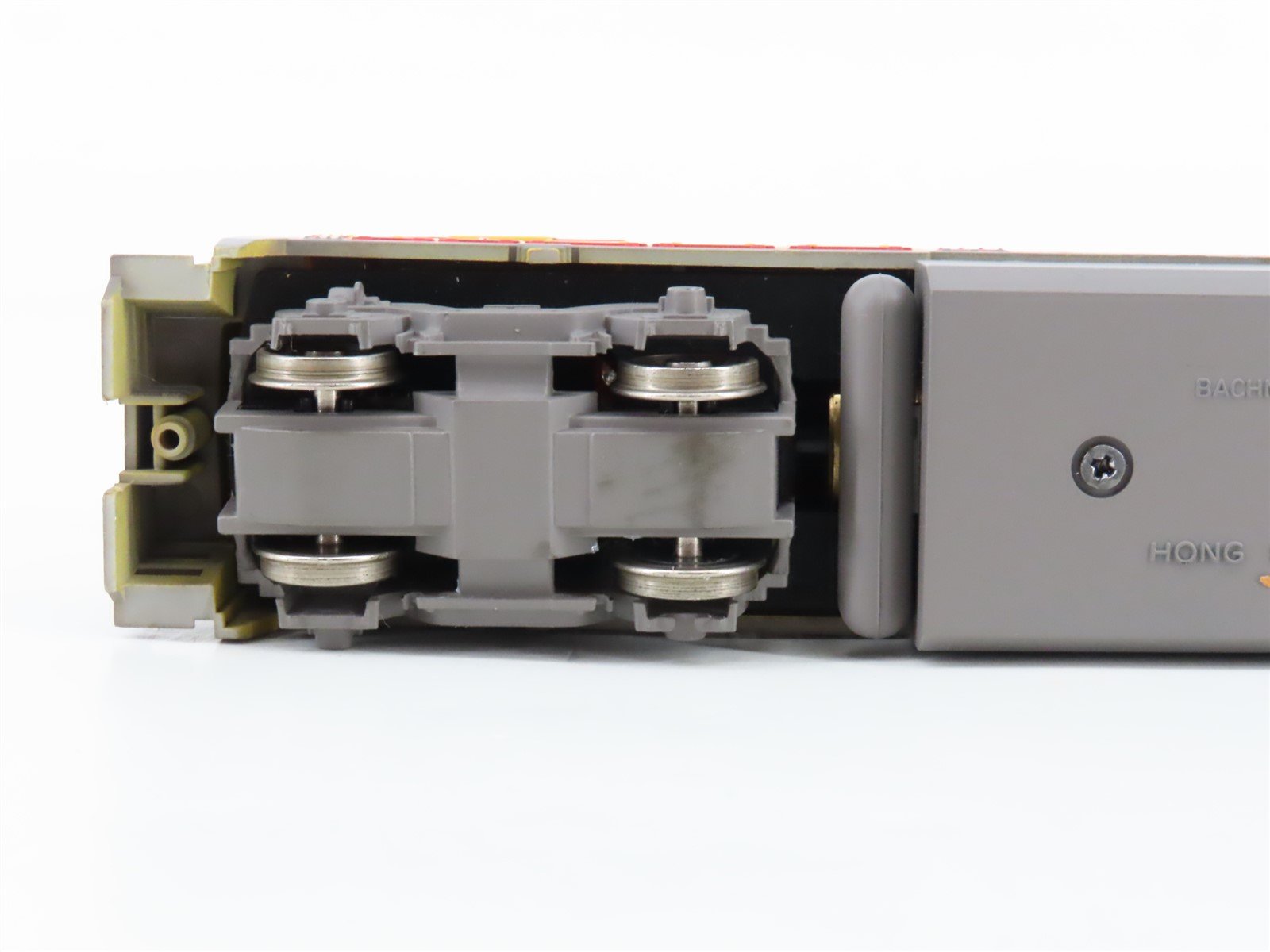 HO Scale Bachmann 31102 UP Union Pacific B23-7 Diesel Locomotive #124