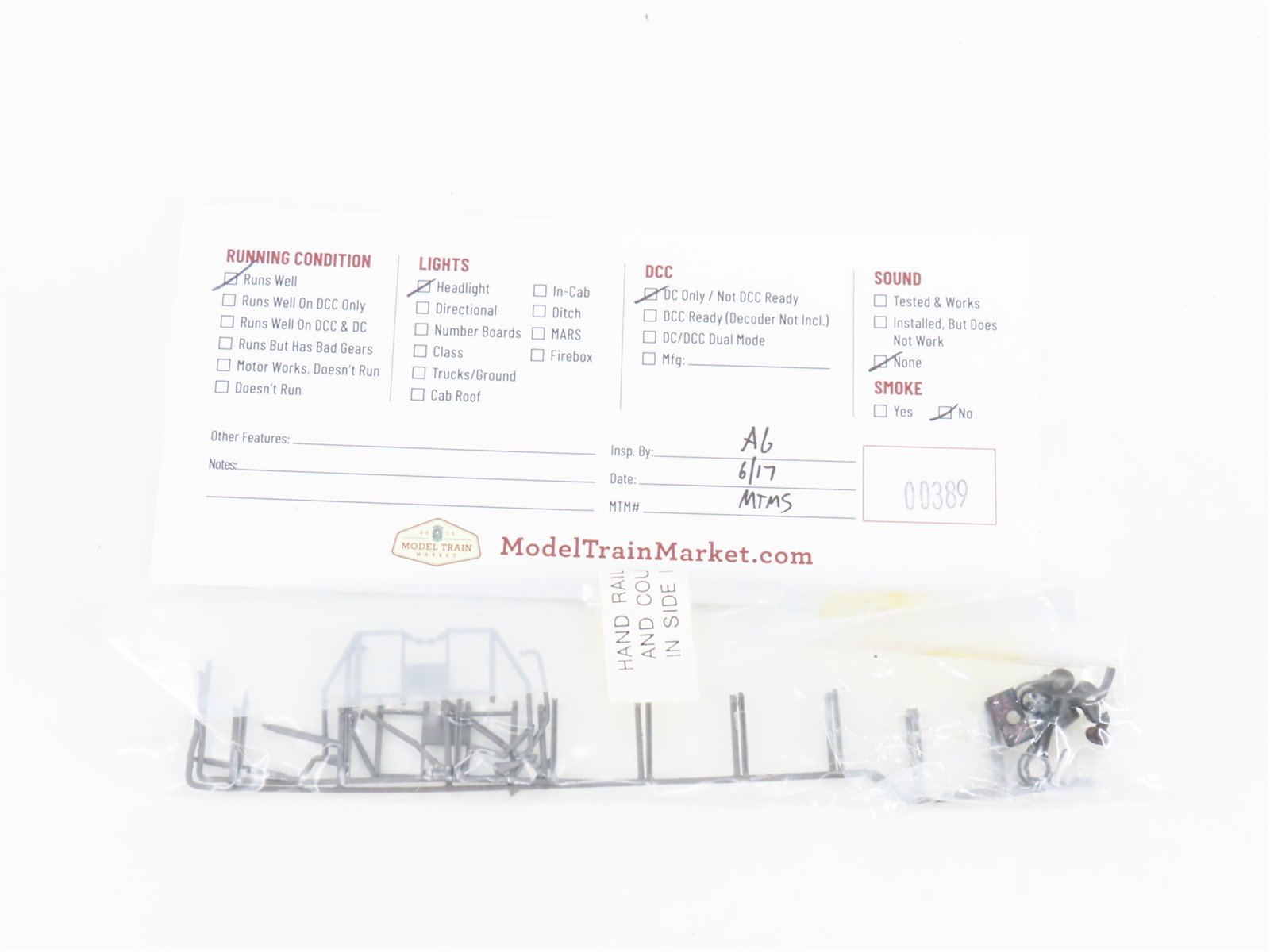 HO Scale Bachmann 31102 UP Union Pacific B23-7 Diesel Locomotive #124