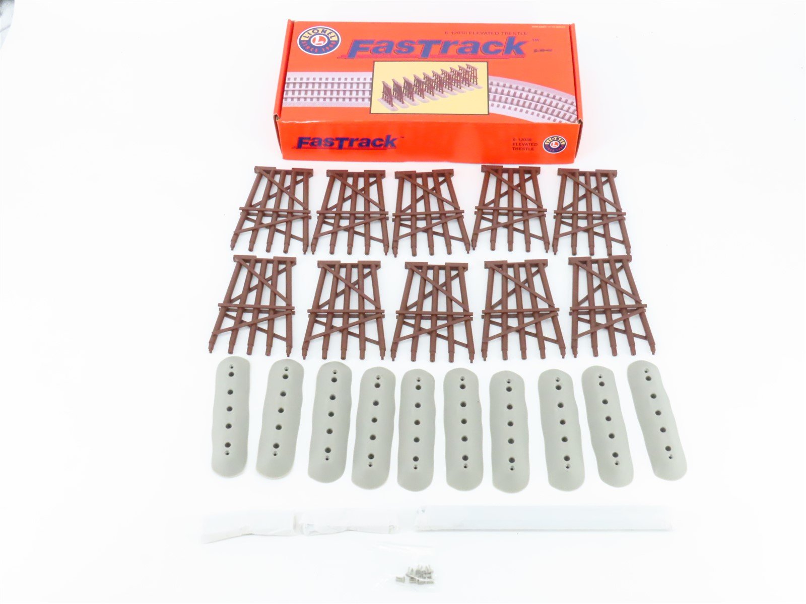 O 1/48 Scale Lionel FasTrack 6-12038 Elevated Trestle Set