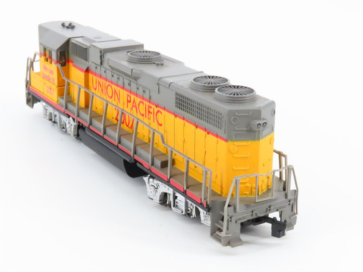 HO Scale Life-Like 8075 UP Union Pacific GP38 High Hood Diesel Locomotive #2007