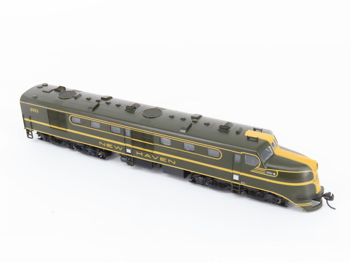 HO Walthers Mainline 910-9101 NH New Haven ALCO DL-109 Diesel #0703 - DCC Ready