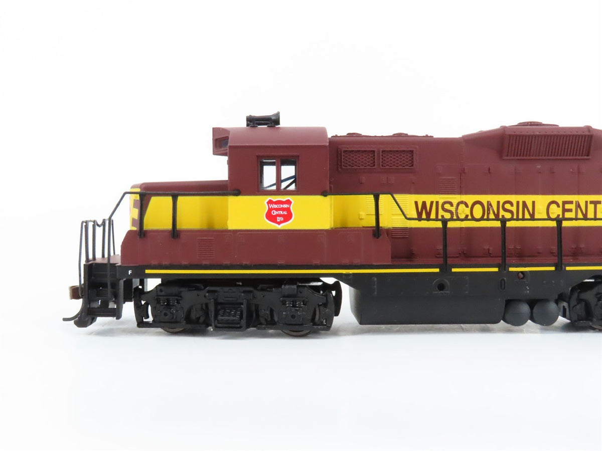HO Scale Walthers Trainline 931-118 WC Wisconsin Central EMD GP9M Diesel #1503