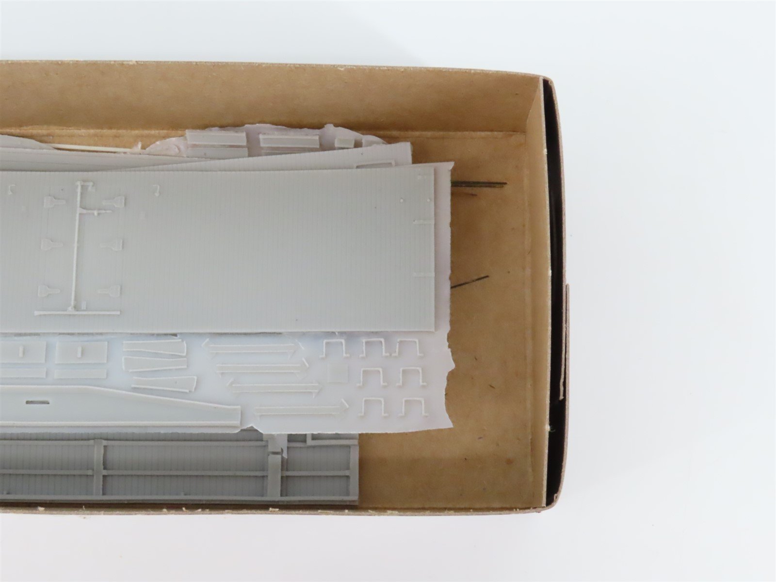 HO Scale Westerfield Golden Age Line Kit 6702 NWX North Western Reefer