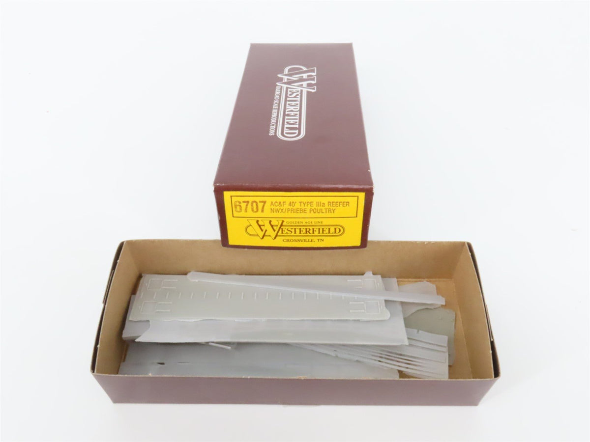 HO Scale Westerfield Golden Age Line Kit 6707 NWX Priebe Poultry 40&#39; Reefer