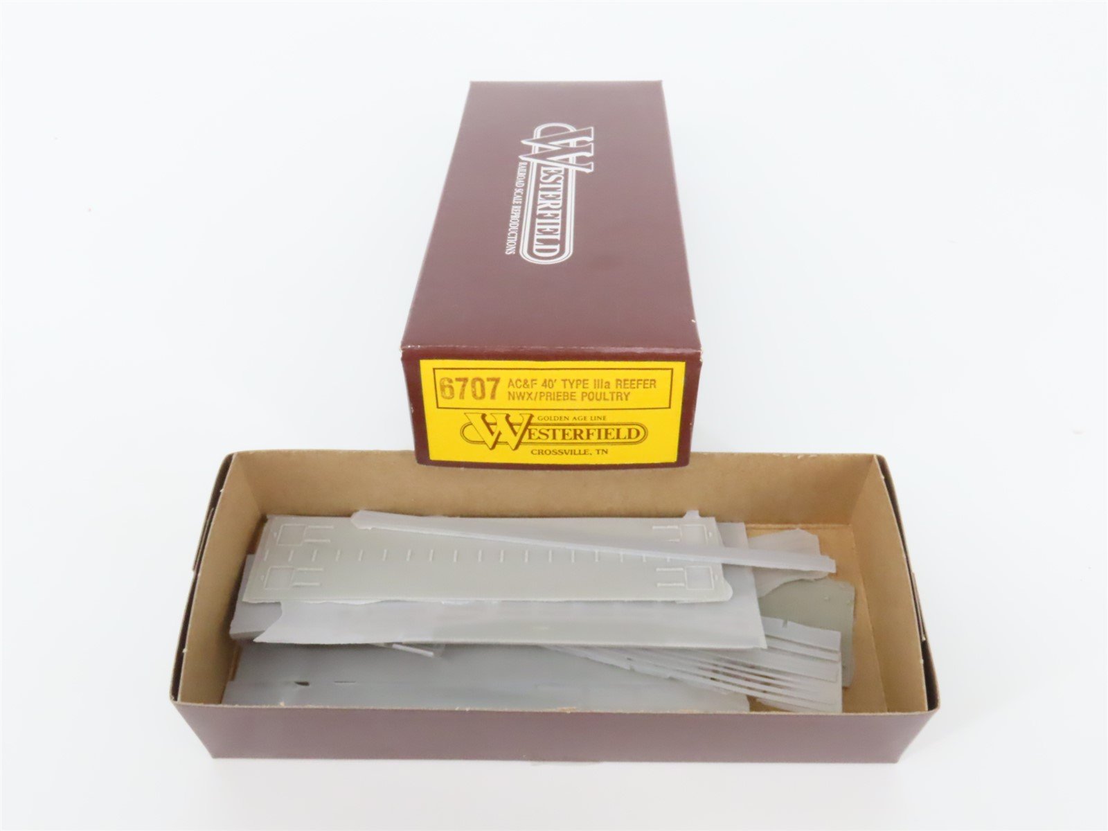 HO Scale Westerfield Golden Age Line Kit 6707 NWX Priebe Poultry 40' Reefer