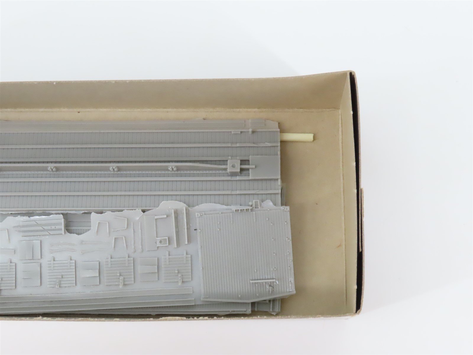 HO Scale Westerfield Golden Age Line Kit 6801 PFE Pacific Fruit Express Reefer