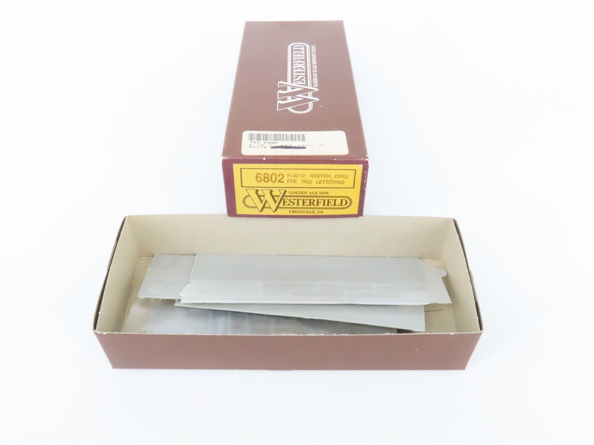 HO Scale Westerfield Golden Age Line Kit 6802 PFE Pacific Fruit Express Reefer