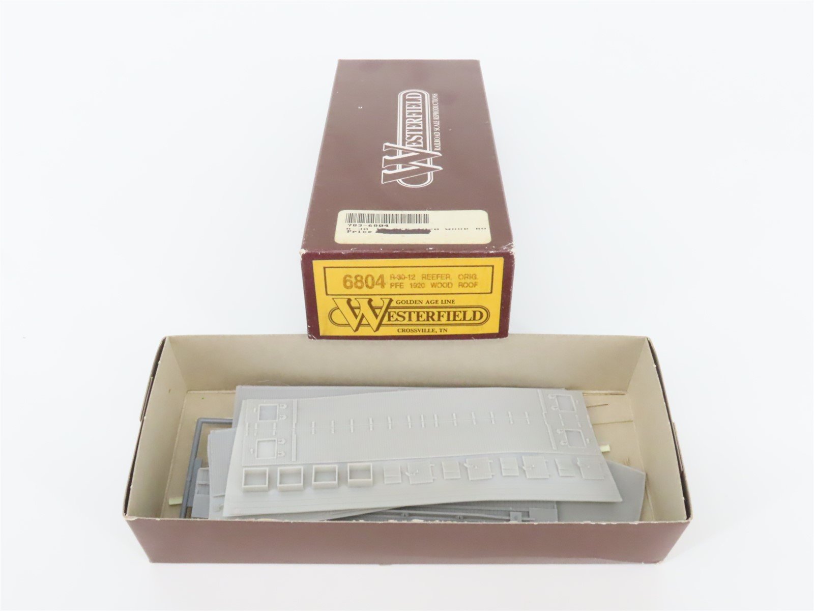 HO Scale Westerfield Golden Age Line Kit 6804 PFE Pacific Fruit Express Reefer