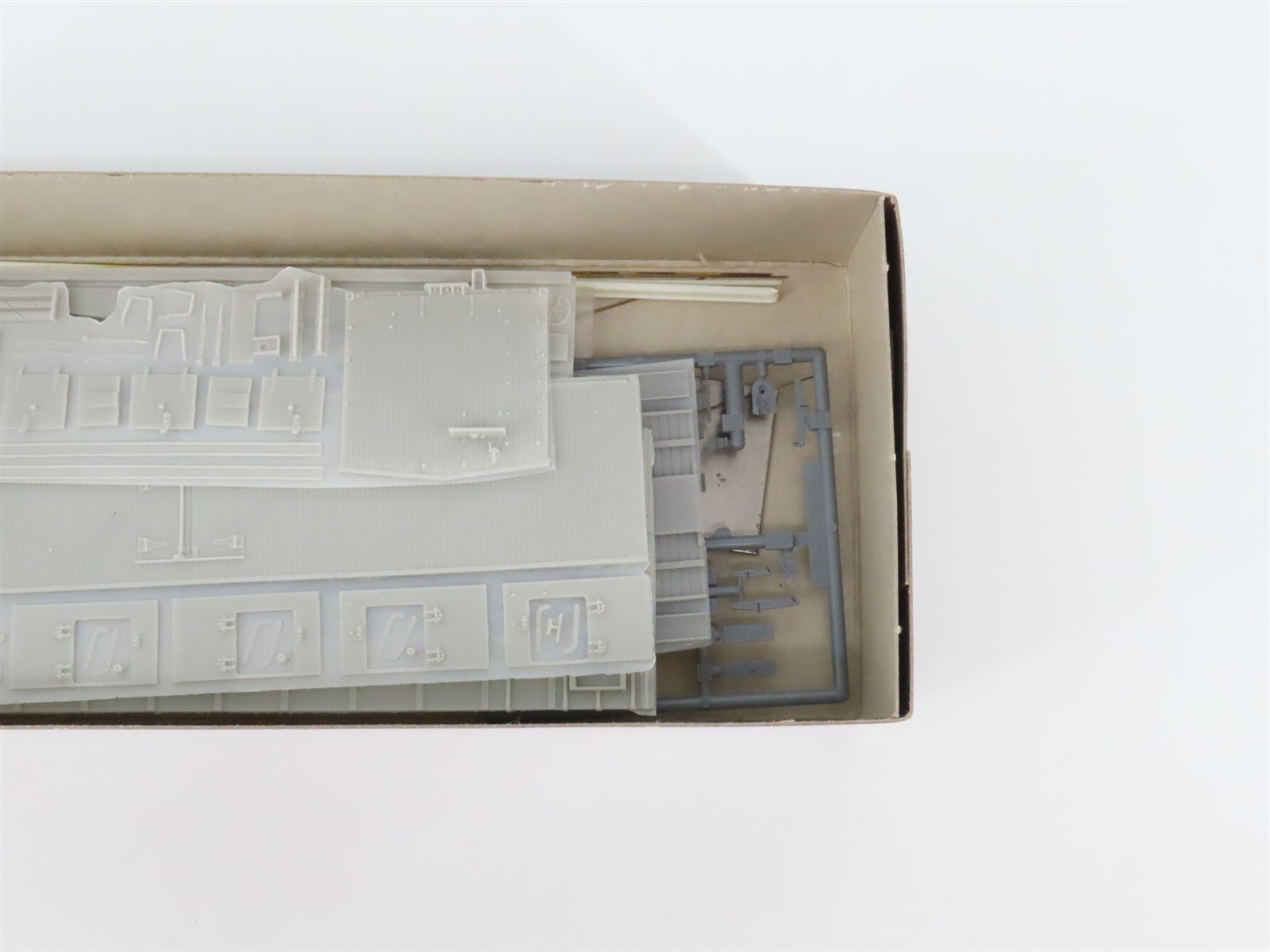 HO Scale Westerfield Golden Age Line Kit 6901 PFE Pacific Fruit Express Reefer