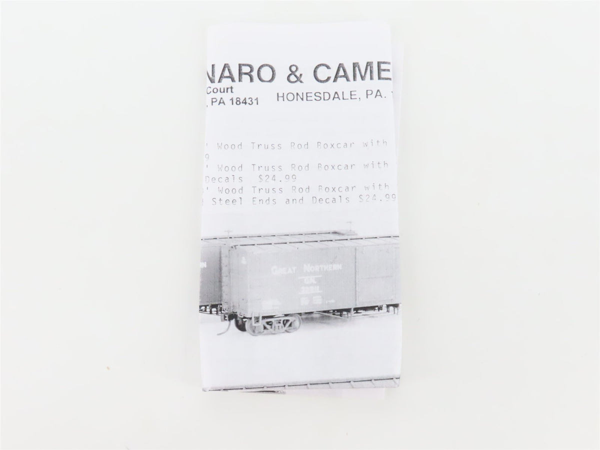 HO Scale Funaro &amp; Camerlengo Kit 3701/3702 GN 40&#39; Box Car w/ Hopper Doors