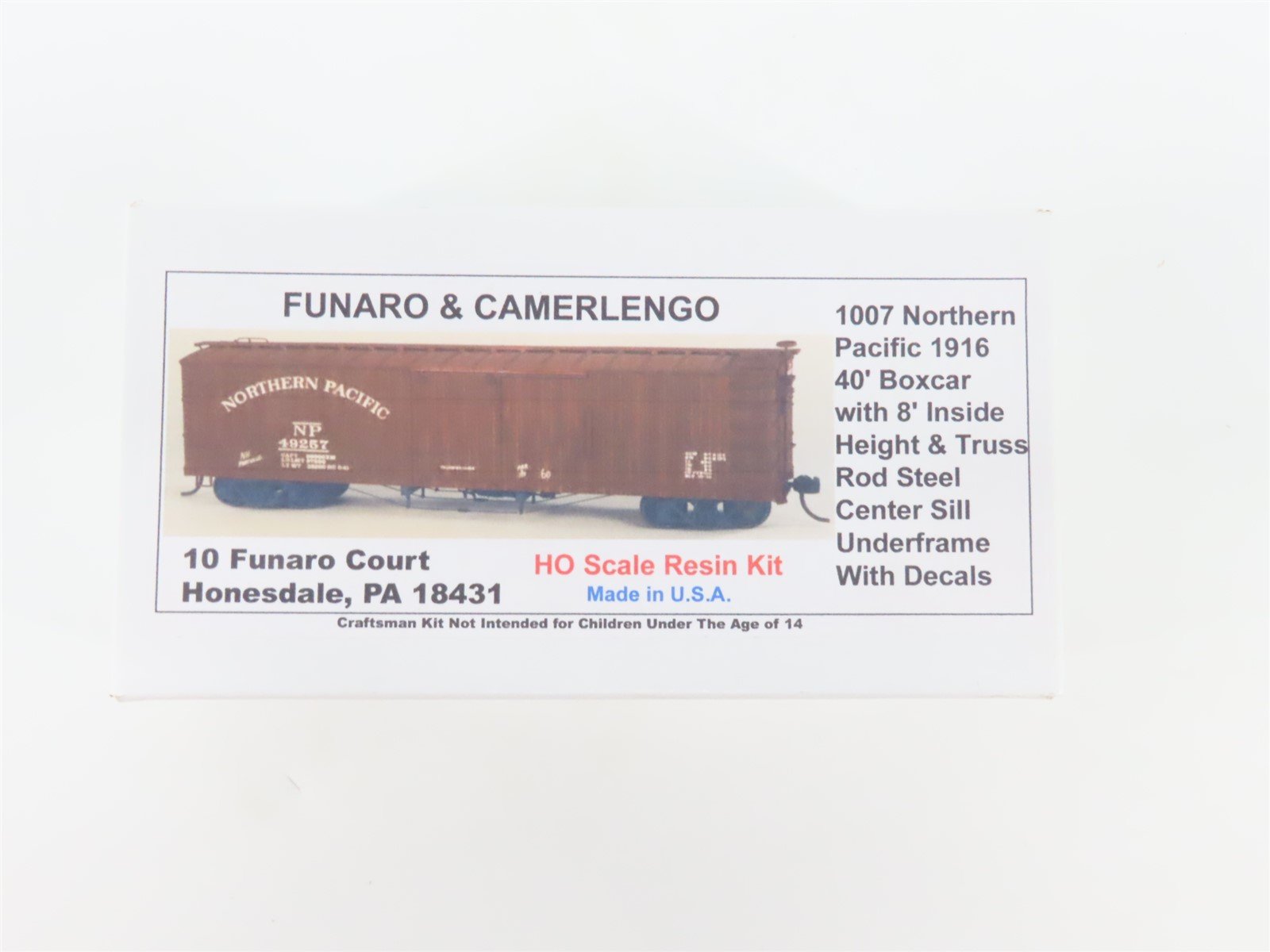 HO Scale Funaro & Camerlengo Kit 1007 NP Northern Pacific 1916 40' Box Car