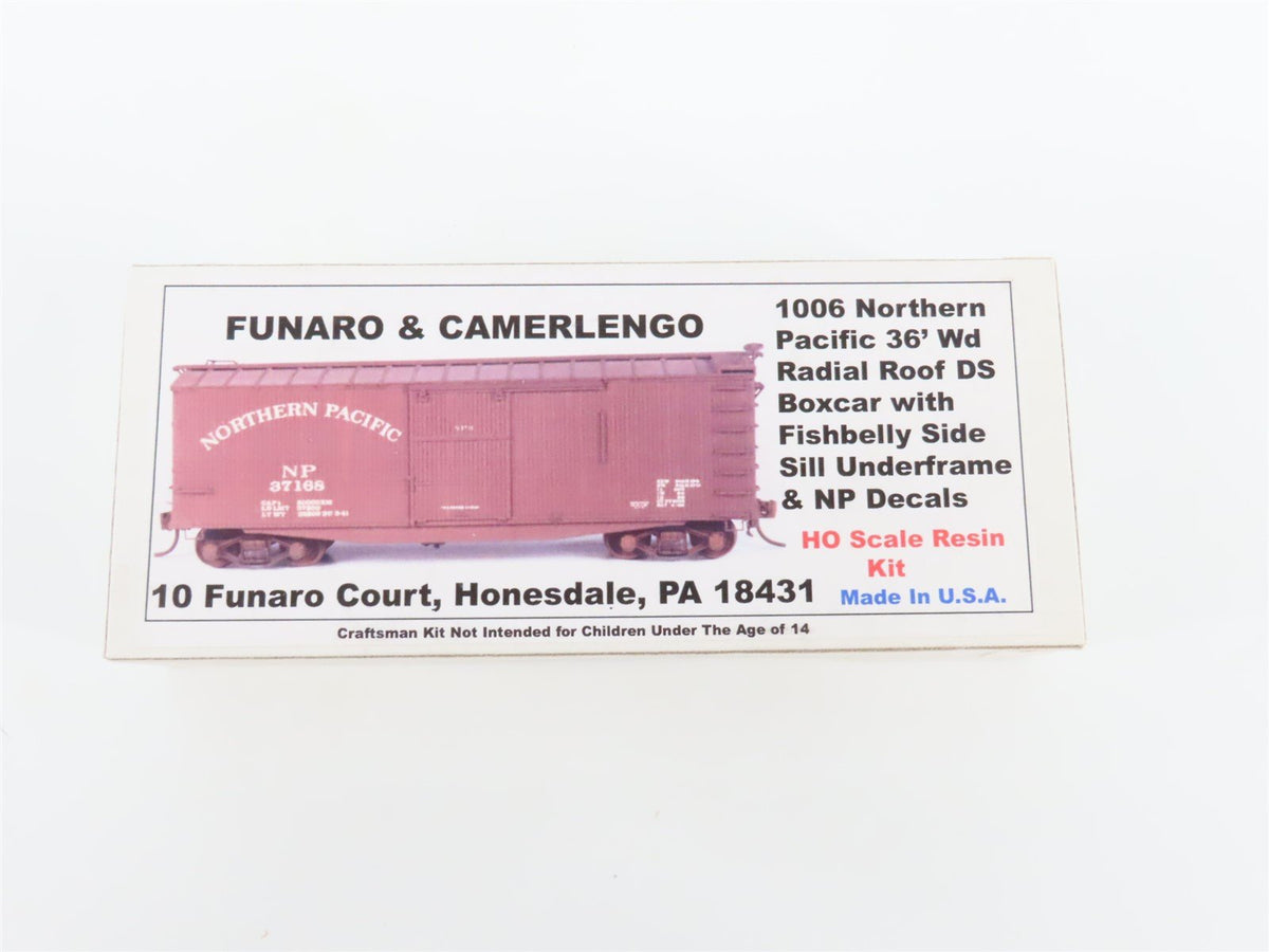 HO Scale Funaro &amp; Camerlengo Kit 1006 NP Northern Pacific 36&#39; Box Car w/ Decals