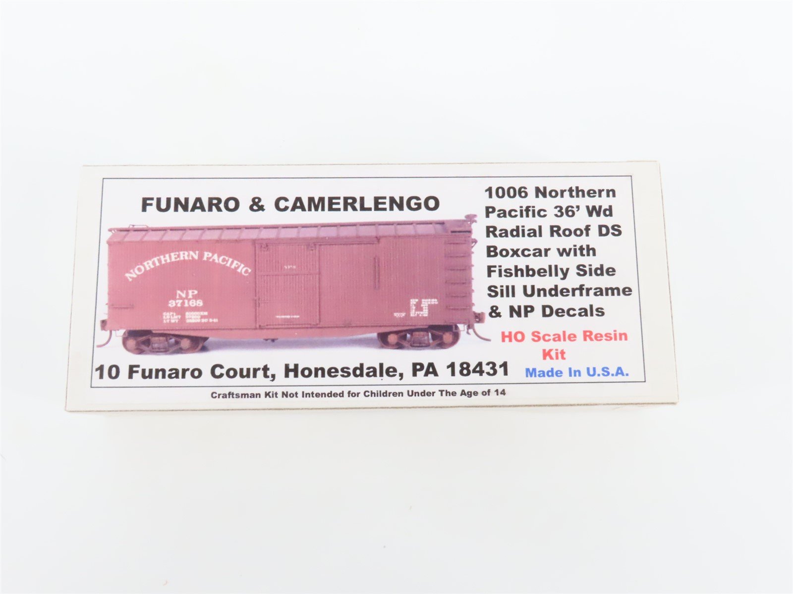 HO Scale Funaro & Camerlengo Kit 1006 NP Northern Pacific 36' Box Car w/ Decals