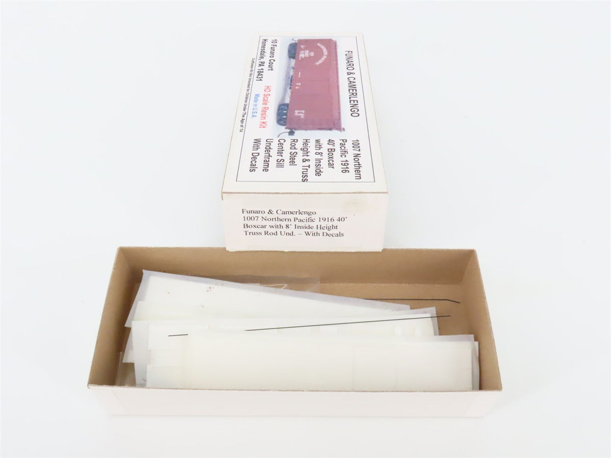 HO Scale Funaro &amp; Camerlengo Kit 1007 NP Northern Pacific 1916 40&#39; Box Car