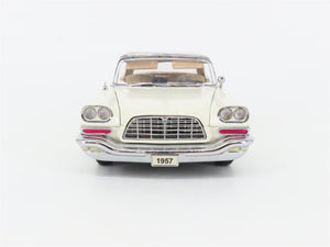1:24 Scale Danbury Mint Die-Cast 1957 Chrysler 300C Convertible