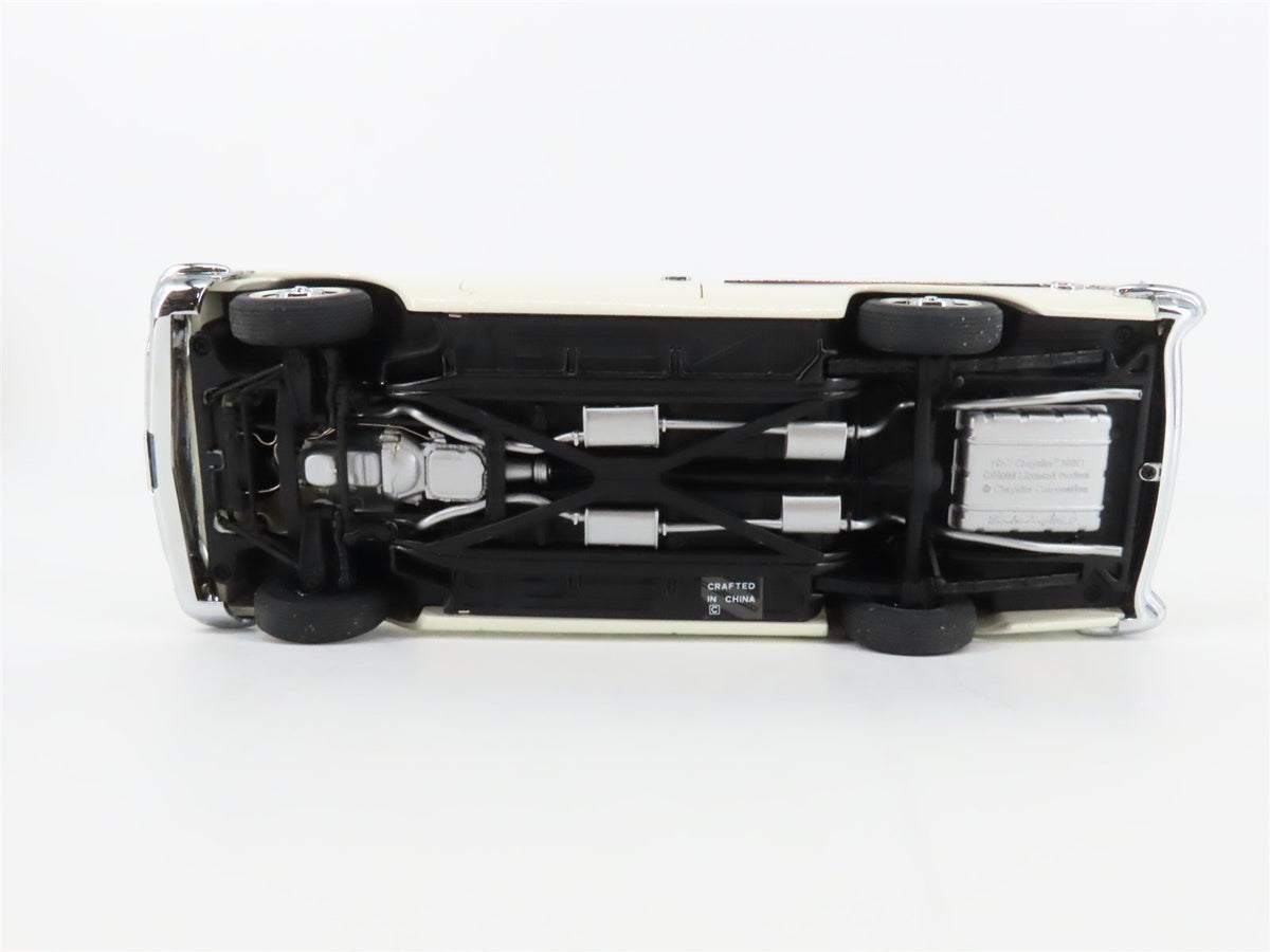 1:24 Scale Danbury Mint Die-Cast 1957 Chrysler 300C Convertible