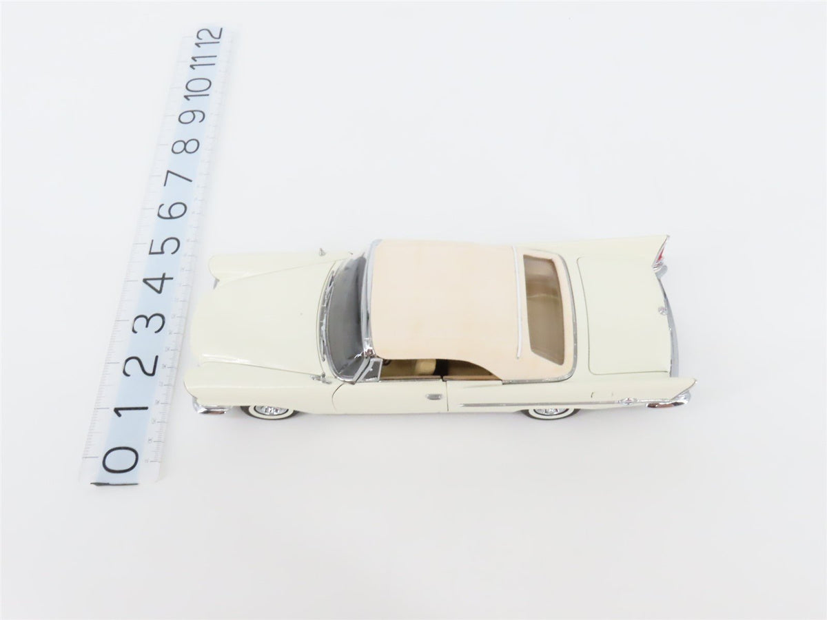 1:24 Scale Danbury Mint Die-Cast 1957 Chrysler 300C Convertible