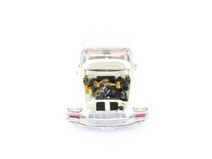 1:24 Scale Danbury Mint Die-Cast 1957 Chrysler 300C Convertible