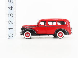 1:24 Scale Franklin Mint Die-Cast 1946 Chevrolet Surburban