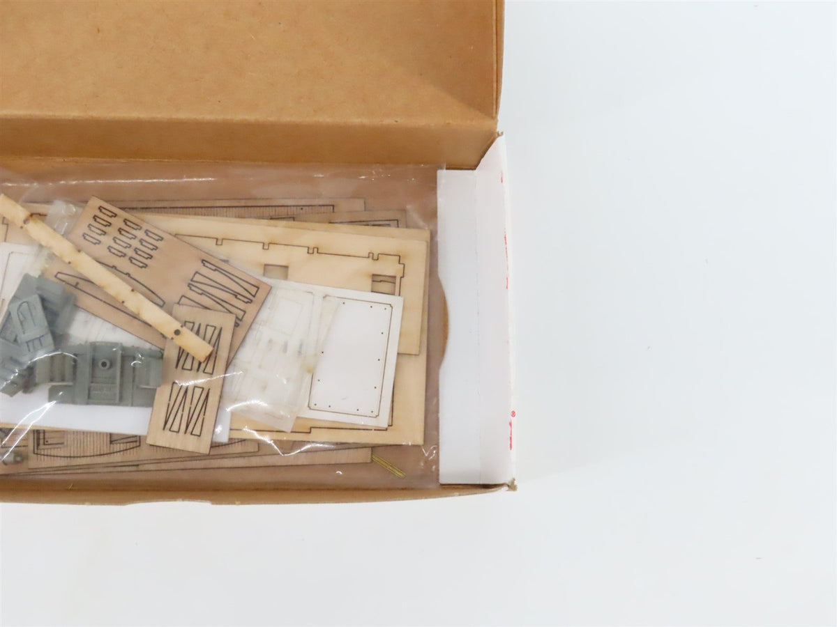 HO American Model Builders Laser Kit 861 GN Great Northern 25&#39; Wood Caboose