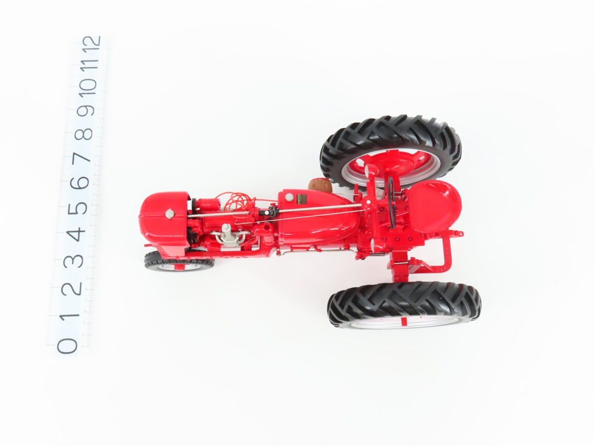1:12 Scale Franklin Mint Die-Cast IH Farmall Model H Tractor
