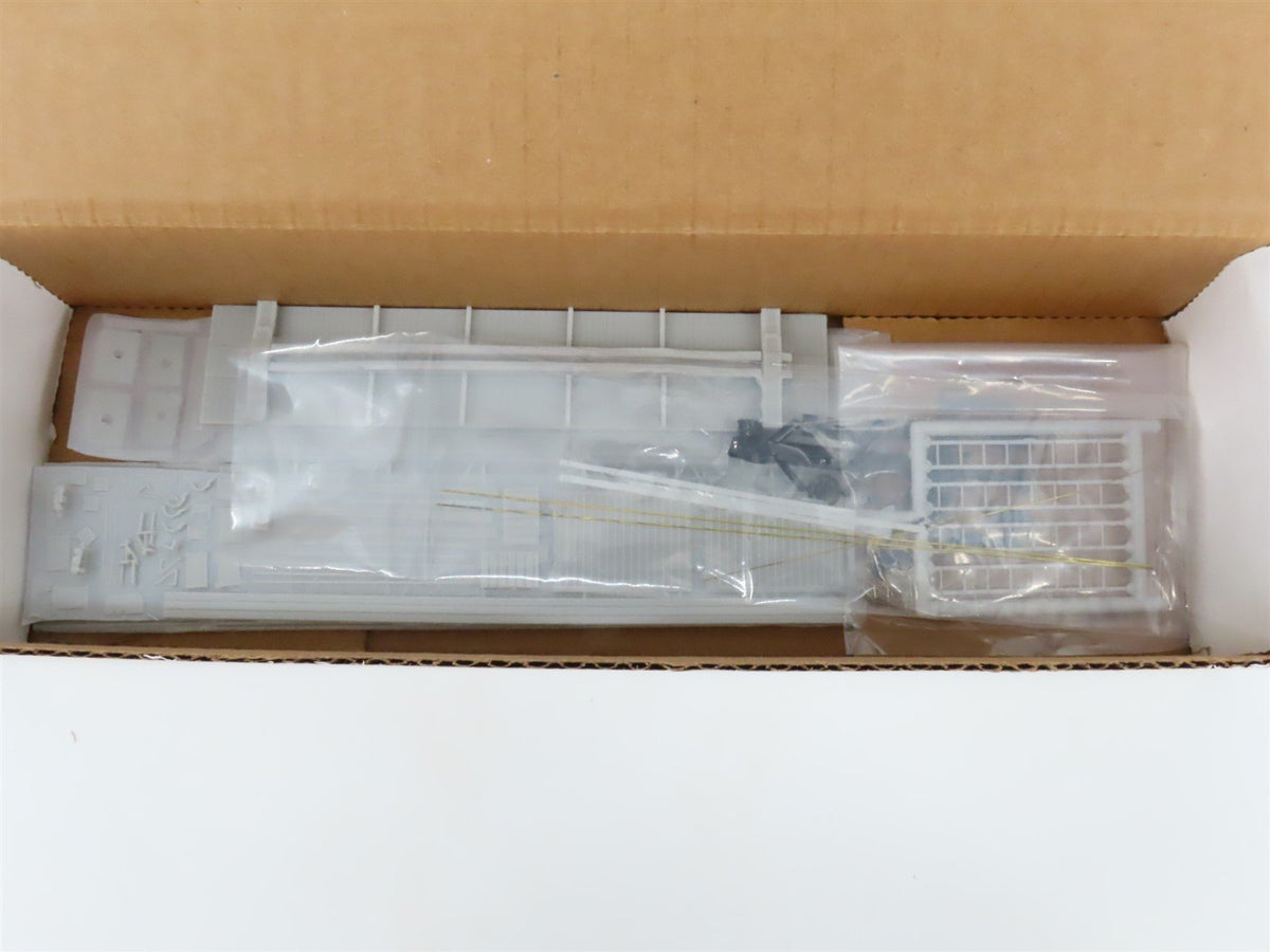 HO Scale Sunshine Models Kit 77.1 GN Great Northern Single Sheathed Box Car
