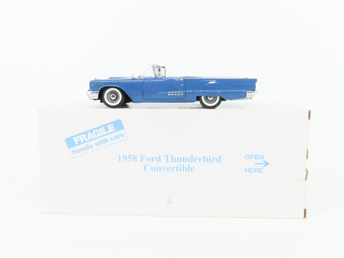1:24 Scale Danbury Mint Die-Cast 1958 Ford Thunderbird Convertible