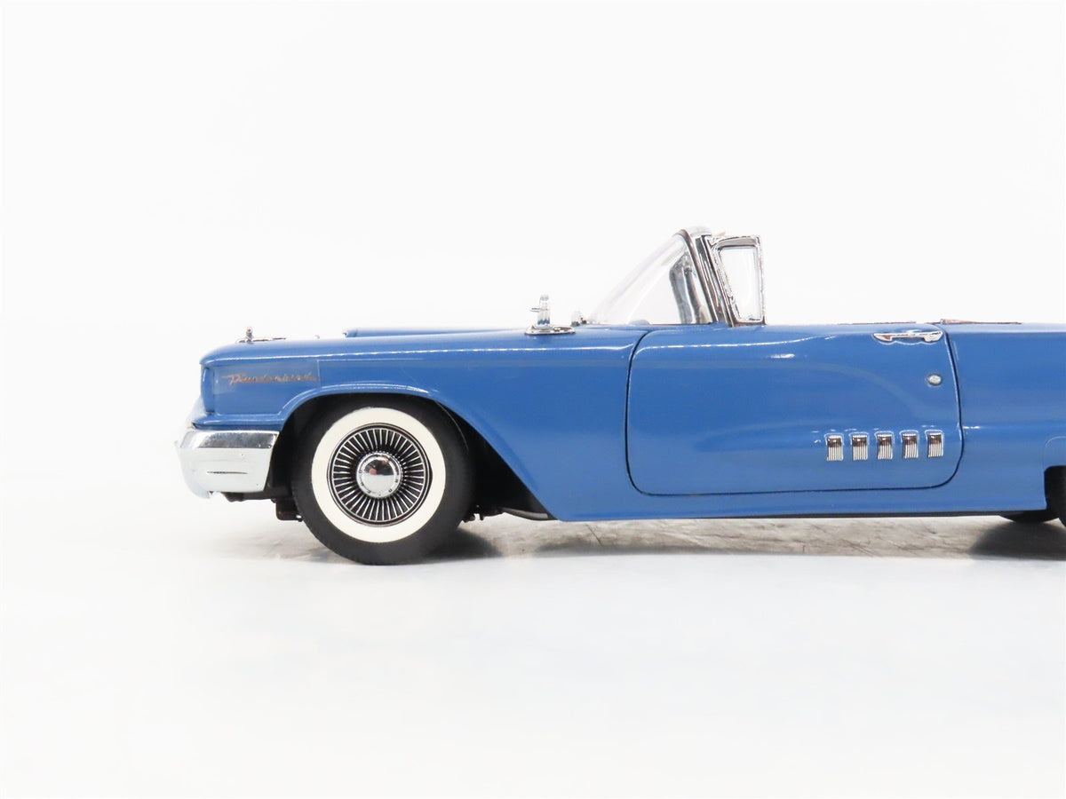 1:24 Scale Danbury Mint Die-Cast 1958 Ford Thunderbird Convertible
