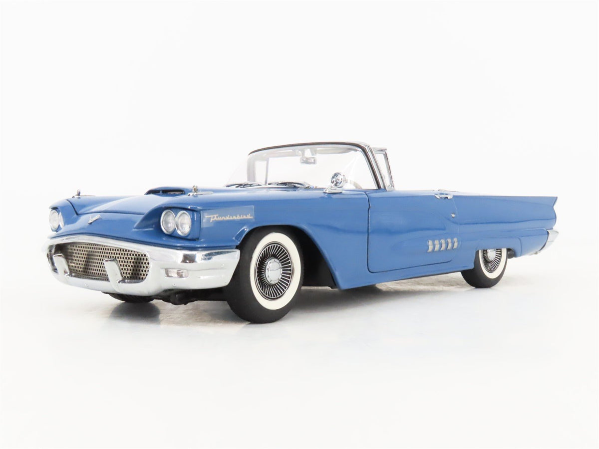 1:24 Scale Danbury Mint Die-Cast 1958 Ford Thunderbird Convertible