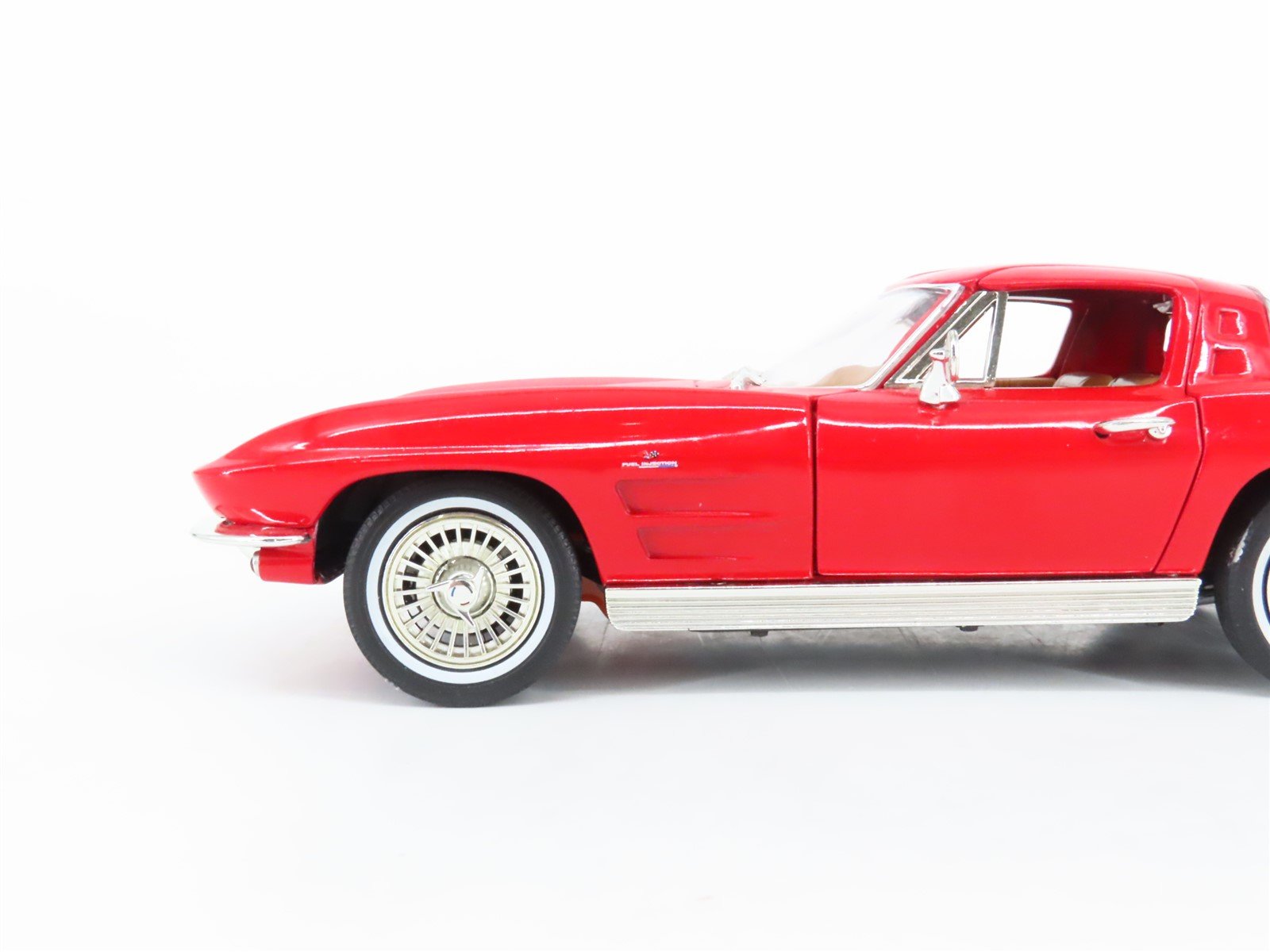 1:24 Scale Team Caliber Die-Cast 1963 Corvette 50th Anniversary Sting Ray