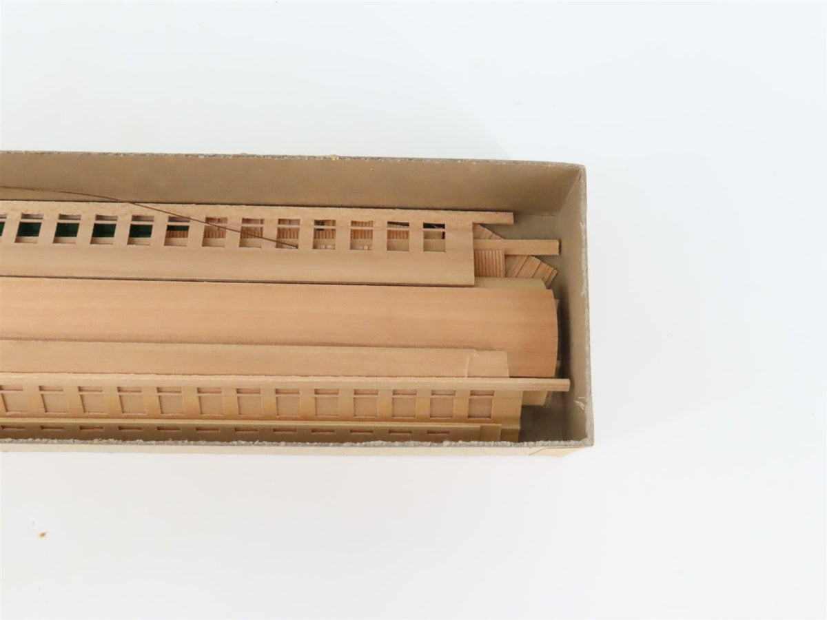 HO Scale LaBelle Kit HO-4 1900 Closed Vestibule Day Coach Passenger Car