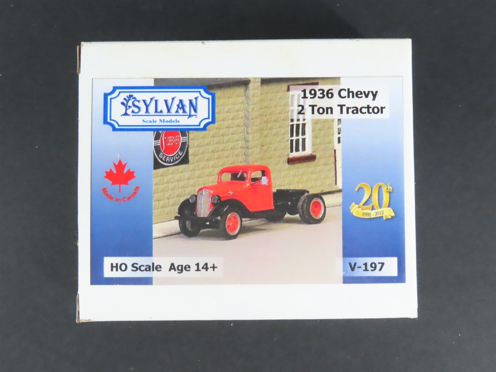 HO 1/87 Scale Sylvan Scale Models Kit V-197 1936 Chevy 2-Ton Tractor