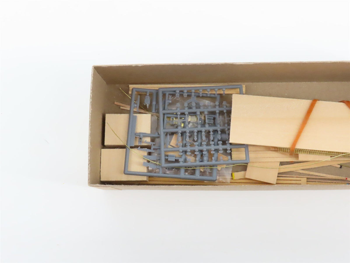 HO Scale LaBelle Woodworking Co. Kit HO-40-2 DSS&amp;A South Shore 34&#39; Box Car