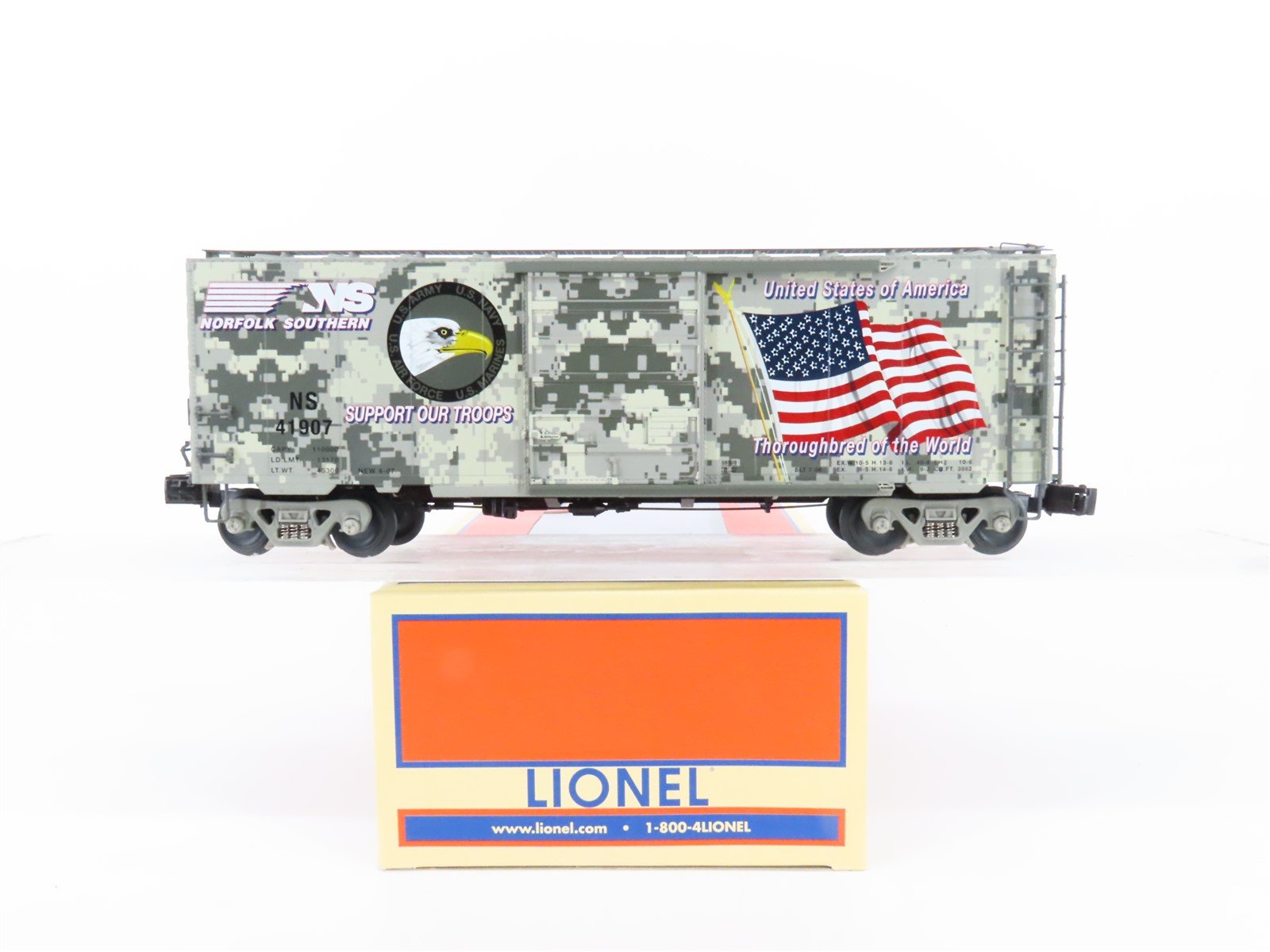 O Gauge 3-Rail Lionel 6-58509 NS Norfolk Southern Lighted Flag PS-1 Boxcar 2013
