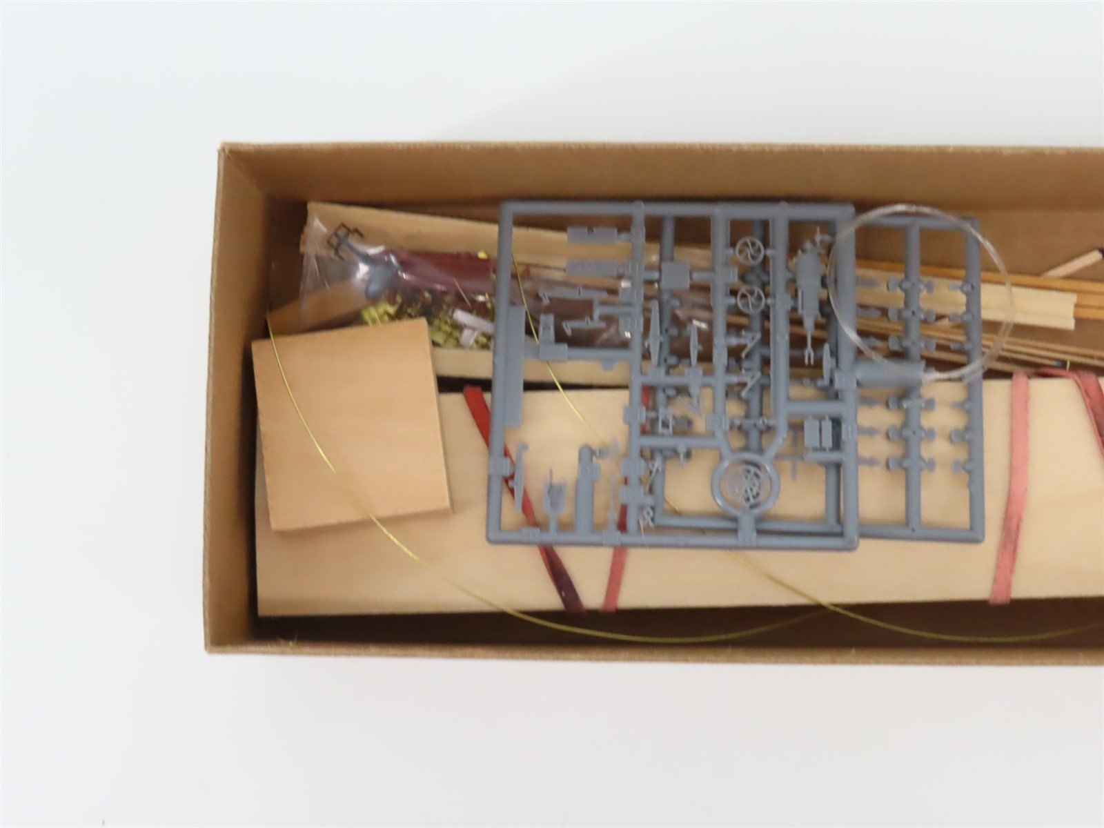 HO Scale LaBelle Kit HO-42 CM&StP Racine Carriage Works 50' Box Car