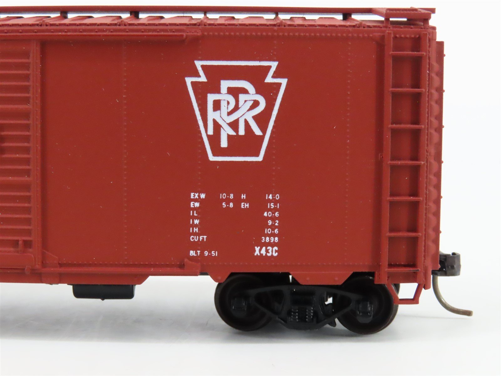 HO Scale Accurail 3333 PRR Pennsylvania Keystone 40' Box Car 3-Pack