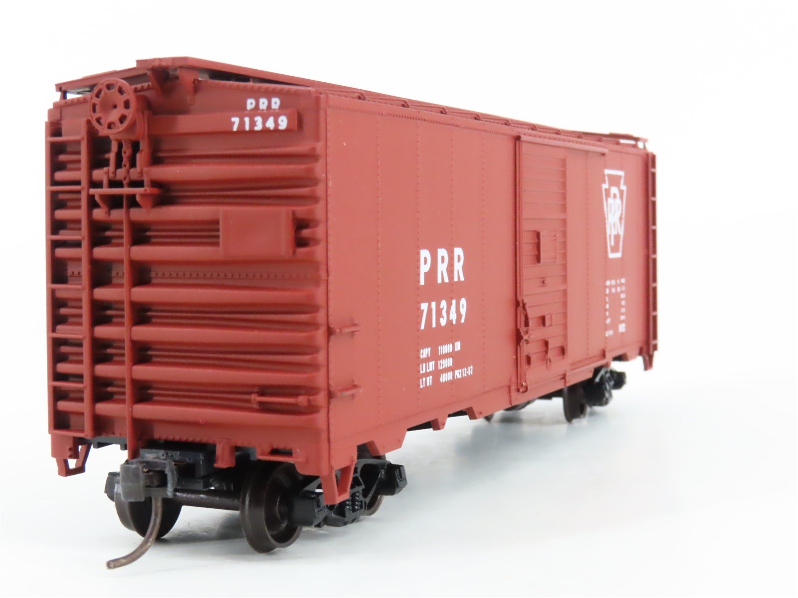 HO Scale Accurail 3333 PRR Pennsylvania Keystone 40' Box Car 3-Pack