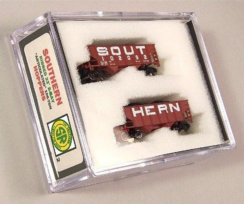Z FULL THROTTLE FT2063 SOU Southern 2-Bay &quot;Articulated 100-Ton&quot; Hoppers Set #1