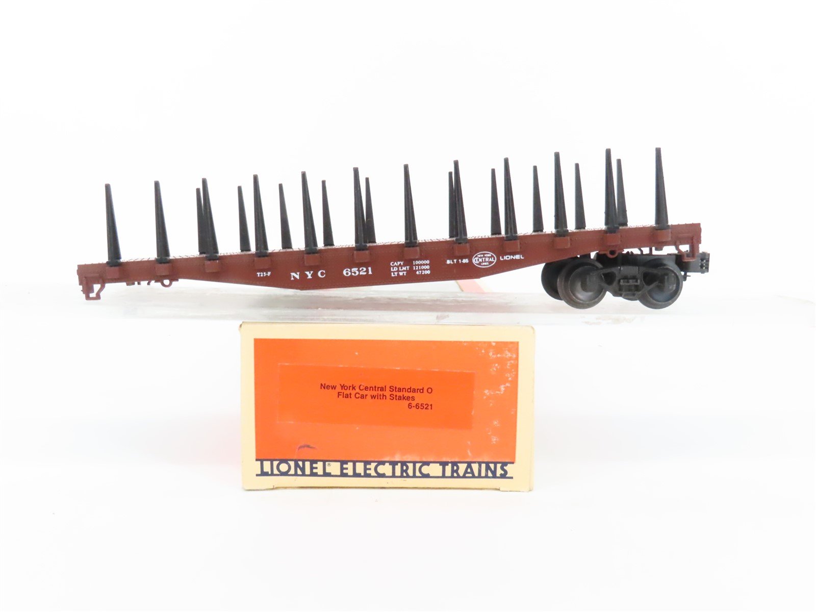 O Gauge 3-Rail Lionel 6-6521 NYC New York Central Flat Car w/Stakes #6521