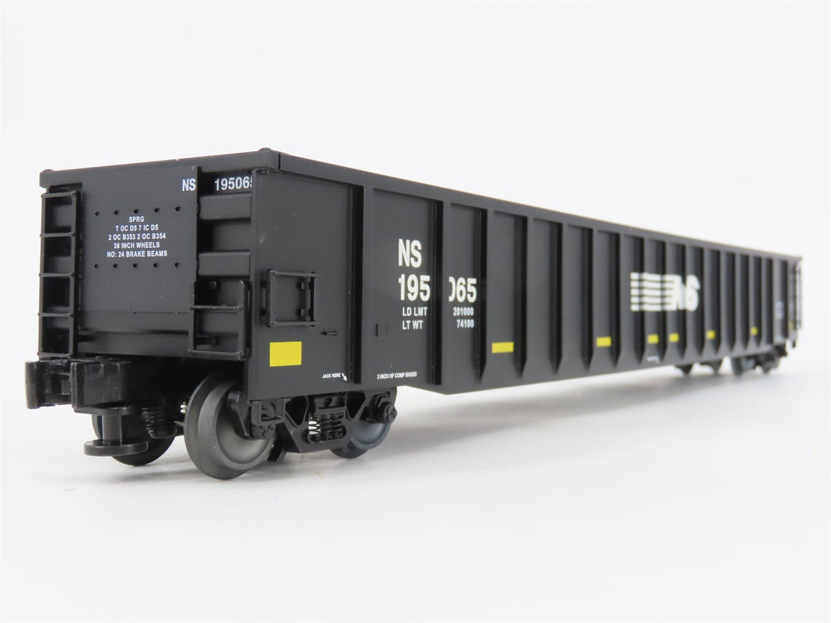 O Gauge 3-Rail Lionel 6-84589 NS Norfolk Southern Railroad 66&#39; Gondola #195065