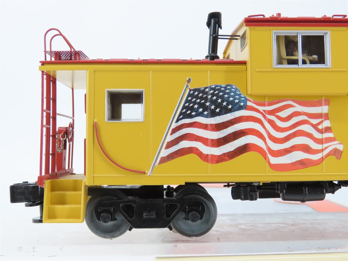 O Gauge 3-Rail Lionel 6-85076 UP Union Pacific Caboose w/Lighting and Camera
