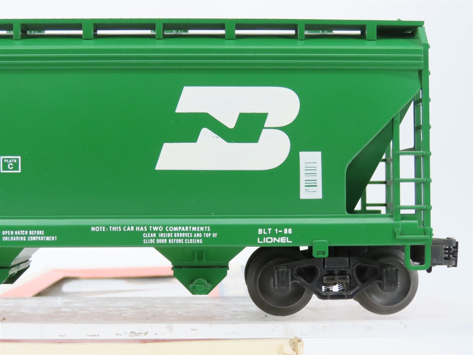 O Gauge 3-Rail Lionel 6-6134 BN Burlington Northern 2 Bay ACF Hopper #6134