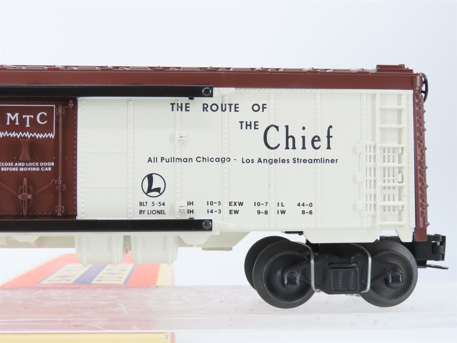 O Gauge 3-Rail Lionel SFRD Santa Fe Route of the Chief Reefer #6672